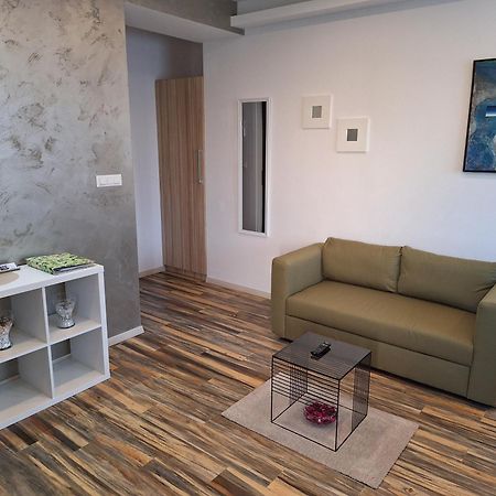 Apartments And Rooms Lorena 236 Rovinj Kültér fotó