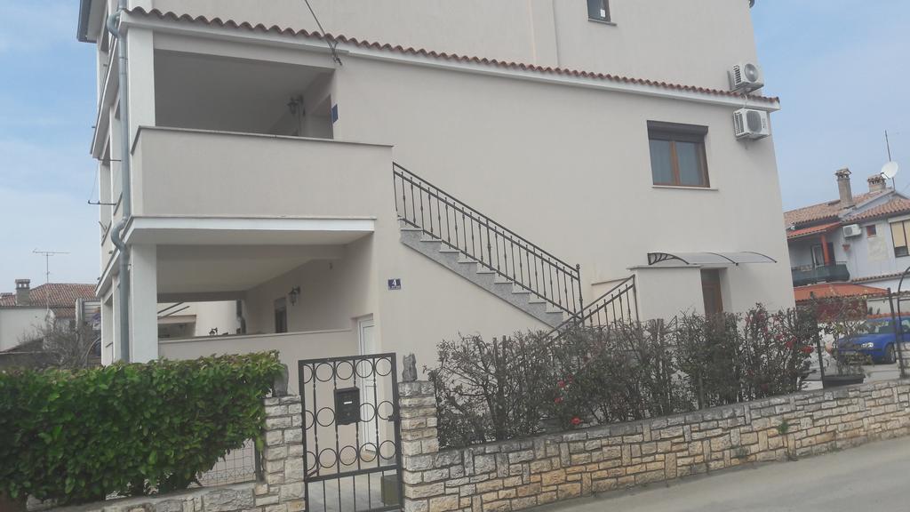 Apartments And Rooms Lorena 236 Rovinj Kültér fotó
