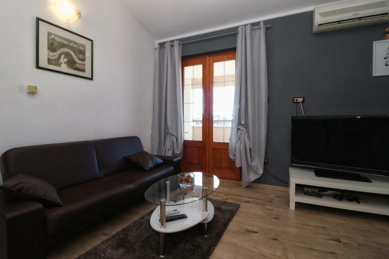 Apartments And Rooms Lorena 236 Rovinj Kültér fotó